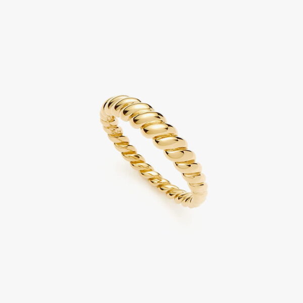 Fine Twisted Classic Ring